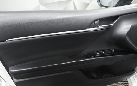 Toyota Camry, 2019 год, 2 893 000 рублей, 15 фотография