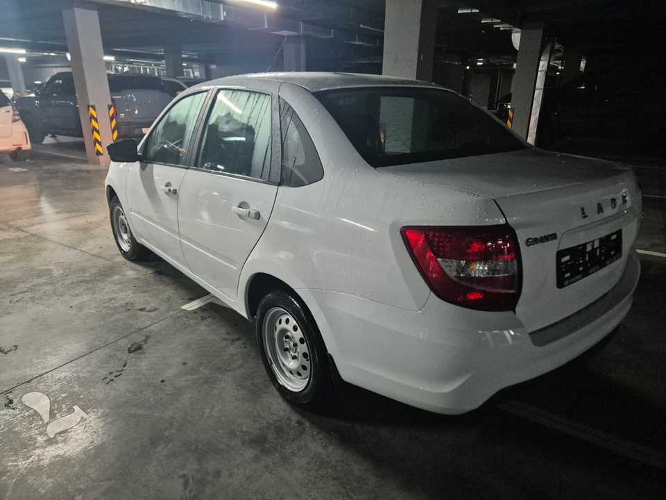 ВАЗ (LADA) Granta I рестайлинг, 2024 год, 850 000 рублей, 5 фотография