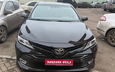 Toyota Camry, 2021 год, 2 550 000 рублей, 1 фотография