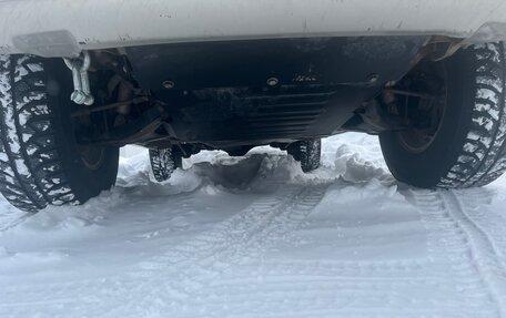 Isuzu Bighorn II, 2000 год, 800 000 рублей, 7 фотография