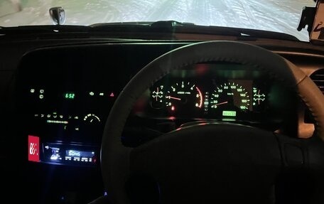 Isuzu Bighorn II, 2000 год, 800 000 рублей, 11 фотография