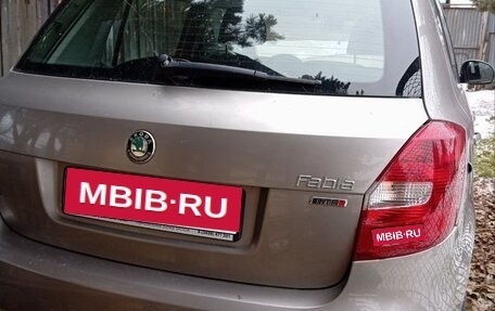 Skoda Fabia II, 2011 год, 440 000 рублей, 3 фотография