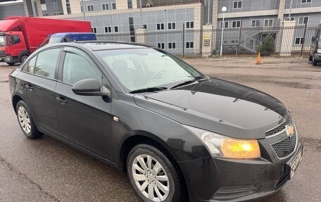Chevrolet Cruze II, 2009 год, 565 000 рублей, 6 фотография