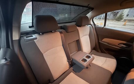 Chevrolet Cruze II, 2009 год, 565 000 рублей, 17 фотография