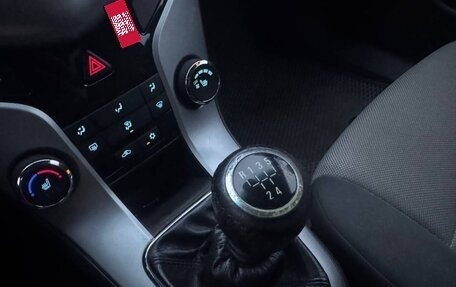 Chevrolet Cruze II, 2009 год, 565 000 рублей, 28 фотография