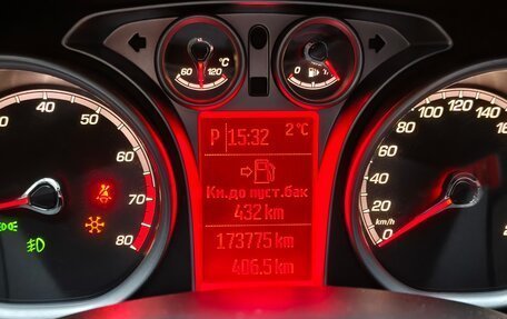 Ford Focus II рестайлинг, 2010 год, 830 000 рублей, 18 фотография