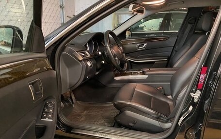 Mercedes-Benz E-Класс, 2015 год, 1 450 000 рублей, 7 фотография