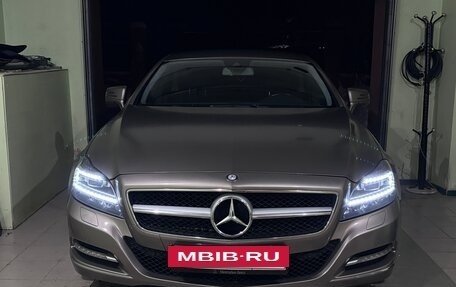 Mercedes-Benz CLS, 2013 год, 2 600 000 рублей, 17 фотография