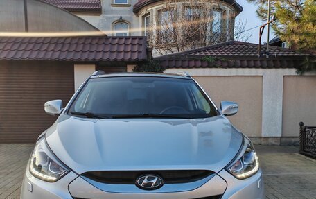 Hyundai ix35 I рестайлинг, 2014 год, 1 700 000 рублей, 2 фотография