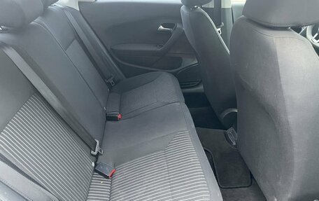 Volkswagen Polo VI (EU Market), 2011 год, 852 000 рублей, 10 фотография