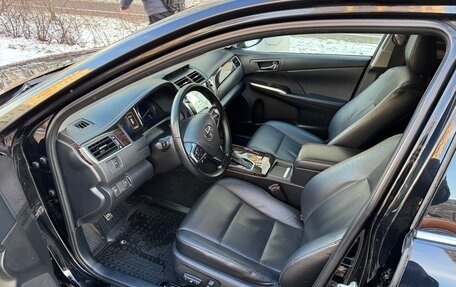 Toyota Camry, 2017 год, 2 099 000 рублей, 13 фотография