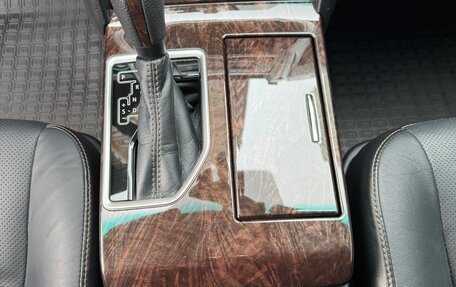 Toyota Camry, 2017 год, 2 099 000 рублей, 28 фотография