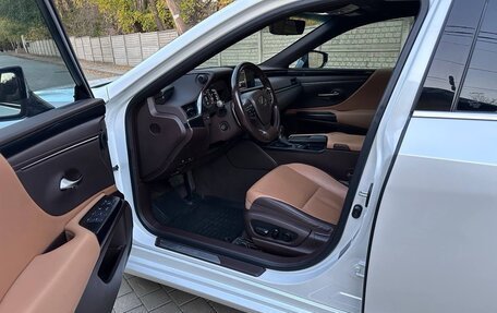 Lexus ES VII, 2021 год, 3 550 000 рублей, 8 фотография