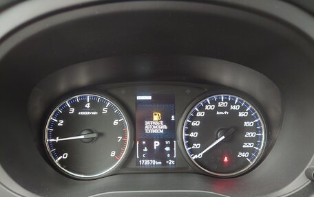 Mitsubishi Outlander III рестайлинг 3, 2019 год, 2 150 000 рублей, 8 фотография