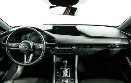 Mazda 3, 2019 год, 2 300 000 рублей, 13 фотография