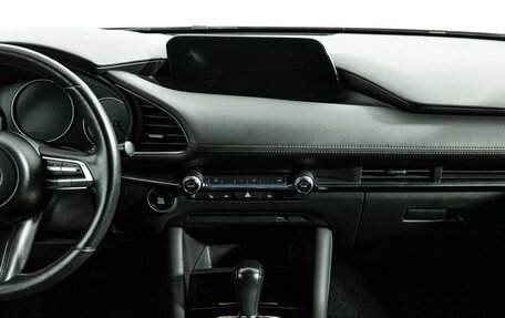Mazda 3, 2019 год, 2 300 000 рублей, 14 фотография