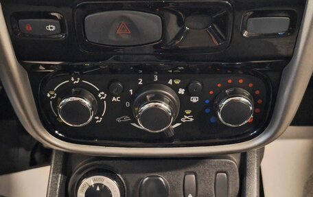 Renault Duster I рестайлинг, 2014 год, 850 000 рублей, 10 фотография