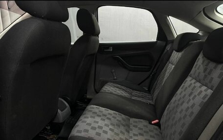 Ford Focus II рестайлинг, 2009 год, 400 000 рублей, 25 фотография