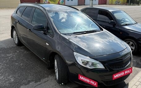 Opel Astra J, 2011 год, 750 000 рублей, 5 фотография