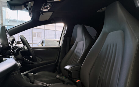 Toyota Yaris, 2020 год, 1 400 000 рублей, 18 фотография