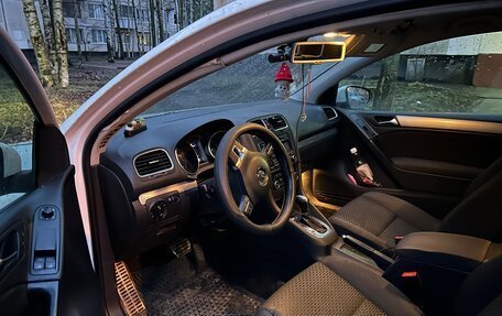 Volkswagen Golf VI, 2011 год, 460 000 рублей, 2 фотография