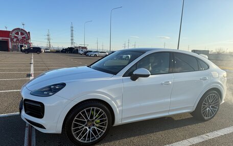 Porsche Cayenne III, 2022 год, 10 800 000 рублей, 3 фотография