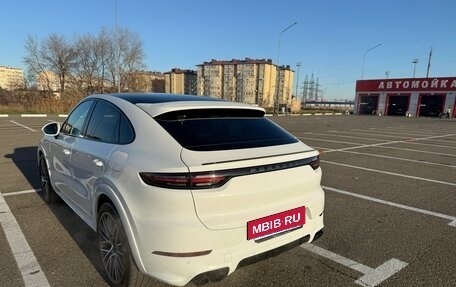 Porsche Cayenne III, 2022 год, 10 800 000 рублей, 6 фотография