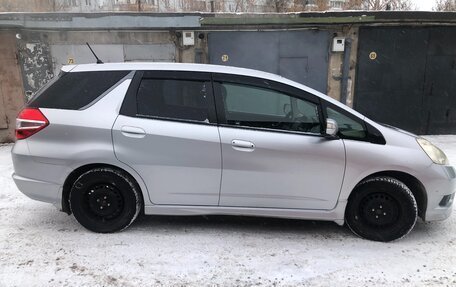Honda Fit Shuttle I рестайлинг, 2011 год, 1 100 000 рублей, 3 фотография