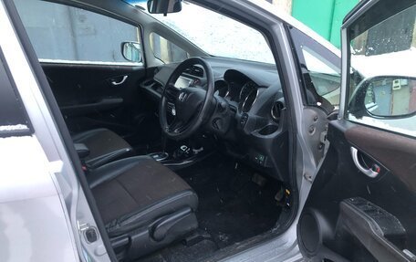 Honda Fit Shuttle I рестайлинг, 2011 год, 1 100 000 рублей, 13 фотография