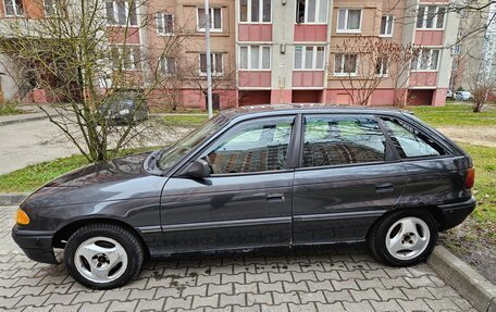 Opel Astra F, 1992 год, 120 000 рублей, 3 фотография