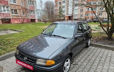 Opel Astra F, 1992 год, 120 000 рублей, 7 фотография