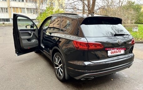 Volkswagen Touareg III, 2021 год, 7 600 000 рублей, 2 фотография