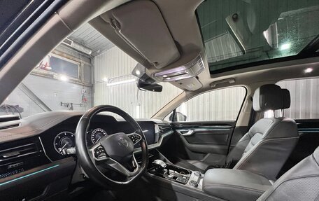 Volkswagen Touareg III, 2021 год, 7 600 000 рублей, 5 фотография