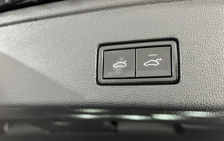 Volkswagen Touareg III, 2021 год, 7 600 000 рублей, 7 фотография