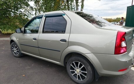 Renault Logan I, 2010 год, 635 000 рублей, 32 фотография