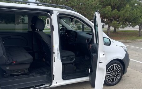 Mercedes-Benz Vito, 2019 год, 5 500 000 рублей, 7 фотография