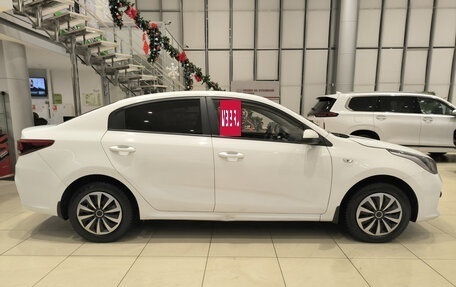 KIA Rio IV, 2018 год, 950 000 рублей, 5 фотография