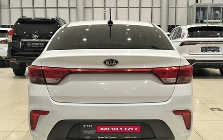KIA Rio IV, 2018 год, 950 000 рублей, 7 фотография