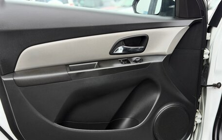 Chevrolet Cruze II, 2013 год, 865 000 рублей, 15 фотография