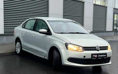 Volkswagen Polo VI (EU Market), 2014 год, 495 000 рублей, 2 фотография