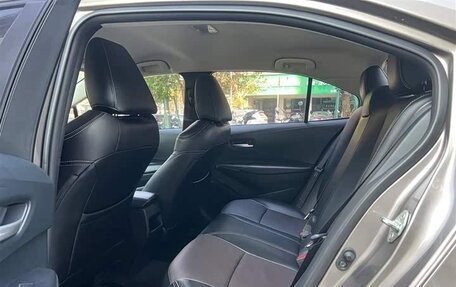 Toyota Corolla, 2022 год, 1 303 000 рублей, 10 фотография