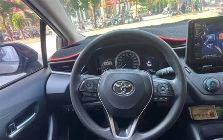 Toyota Corolla, 2022 год, 1 303 000 рублей, 6 фотография