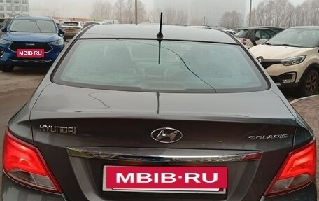 Hyundai Solaris II рестайлинг, 2015 год, 950 000 рублей, 3 фотография