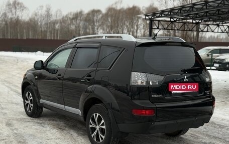 Mitsubishi Outlander III рестайлинг 3, 2008 год, 659 000 рублей, 4 фотография