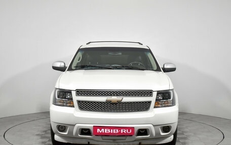 Chevrolet Tahoe III, 2013 год, 1 890 000 рублей, 2 фотография