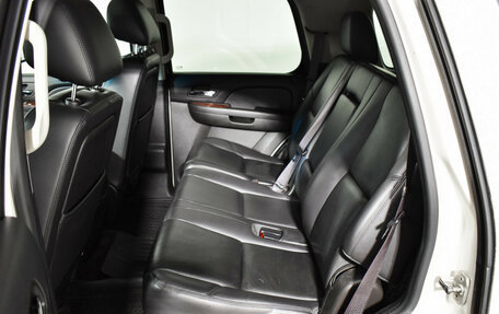 Chevrolet Tahoe III, 2013 год, 1 890 000 рублей, 11 фотография