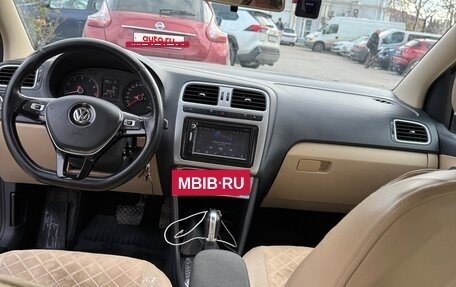 Volkswagen Polo VI (EU Market), 2016 год, 1 050 000 рублей, 4 фотография