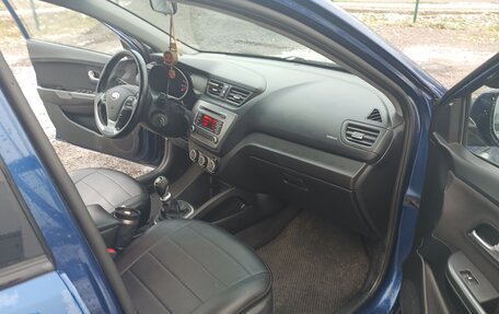 KIA Rio III рестайлинг, 2015 год, 990 000 рублей, 3 фотография