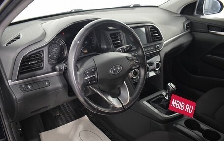 Hyundai Elantra VI рестайлинг, 2019 год, 1 450 000 рублей, 9 фотография