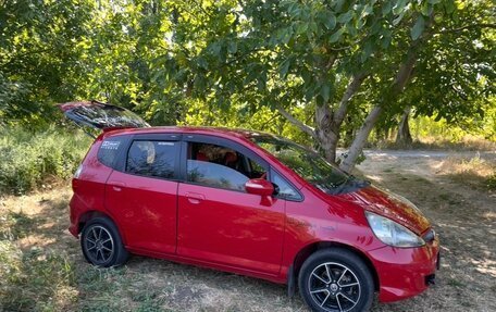 Honda Fit III, 2004 год, 530 000 рублей, 1 фотография